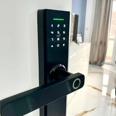 Blueroom-самостоятелна Private Apartment